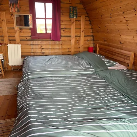 Terres Du Calvados בית חווה