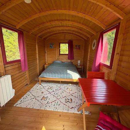 Terres Du Calvados בית חווה *